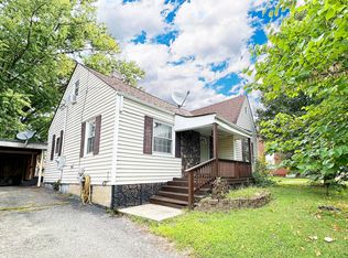 1061 Macgill St, Pulaski, VA 24301