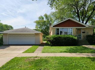 5141 W 83rd St, Burbank, IL