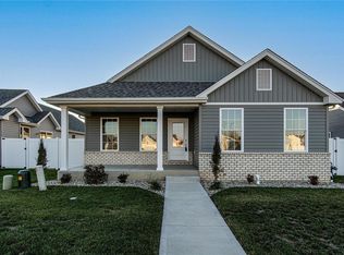 3921 Finch Ln, Swansea, IL 62226