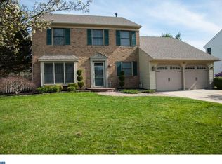 5 Winfield Cir, Sewell, NJ 08080