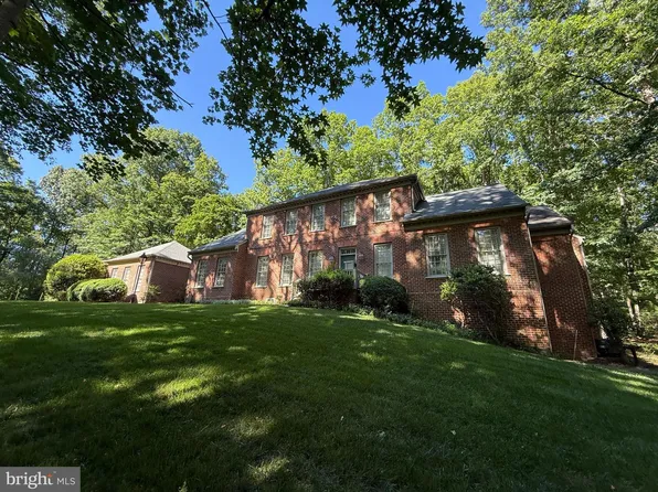 13517 5th Corps Ln, Fredericksburg, VA 22407