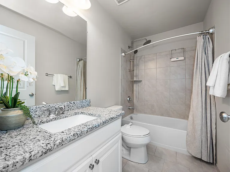 2794 Ashcombe Dr — Photo 29