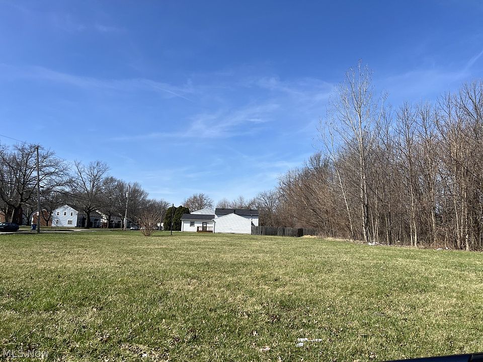 1st image of 0 W 23rd St