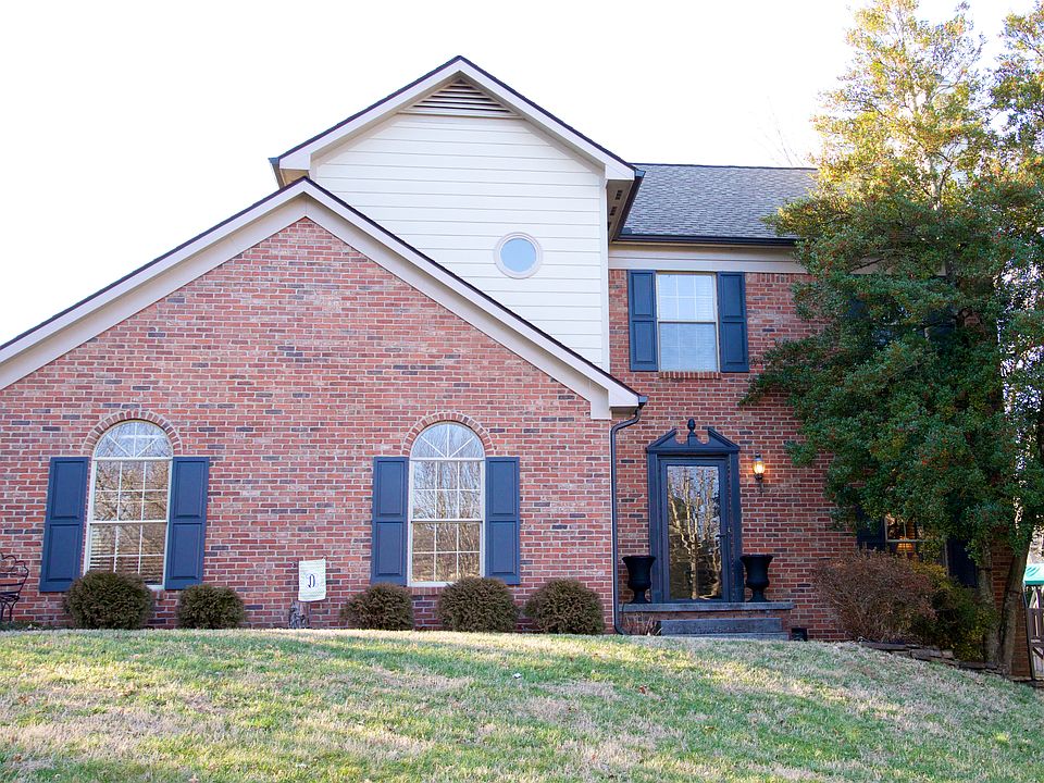 1st image of 1201 Newfane Cir