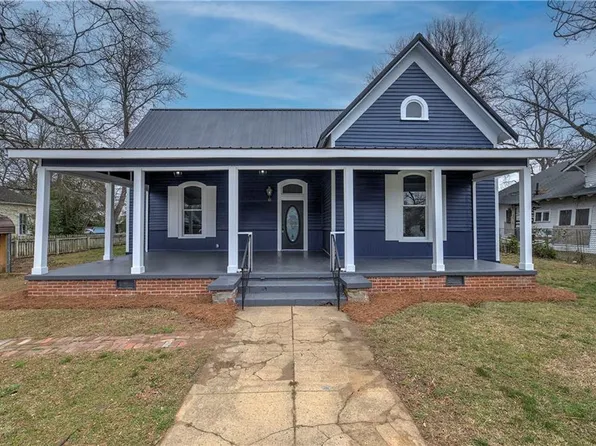 203 E Gibson St, Cedartown, GA 30125