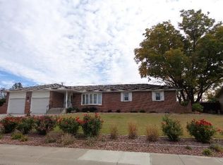 3308 Country Ln, Hays, KS 67601