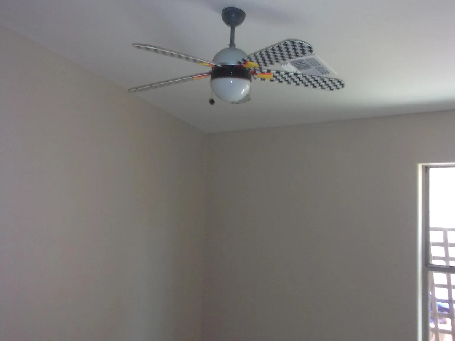 4 bed, 1762 sqft, $1,795 — Photo 4