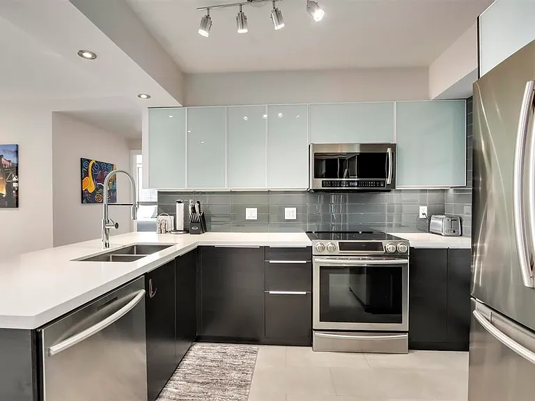 950 Cambie St #804 — Photo 11
