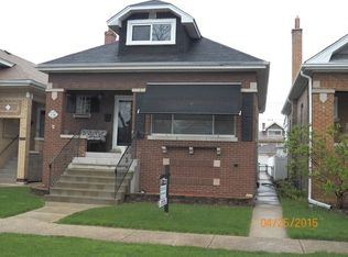 3735 Home Ave, Berwyn, IL 60402
