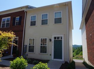 3917 Colonial Green Cir SW, Roanoke, VA 24018