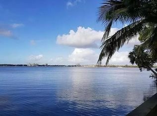225 S Tropical Trl APT 114, Merritt Island, FL 32952