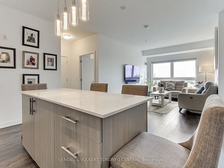 430 Essa Rd #418 — Photo 14