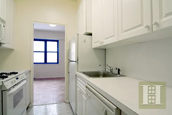 Sold by Halstead Real Estate | media 27