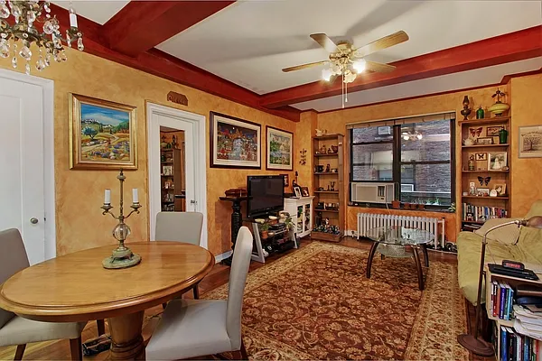 Sold by Corcoran | media 22