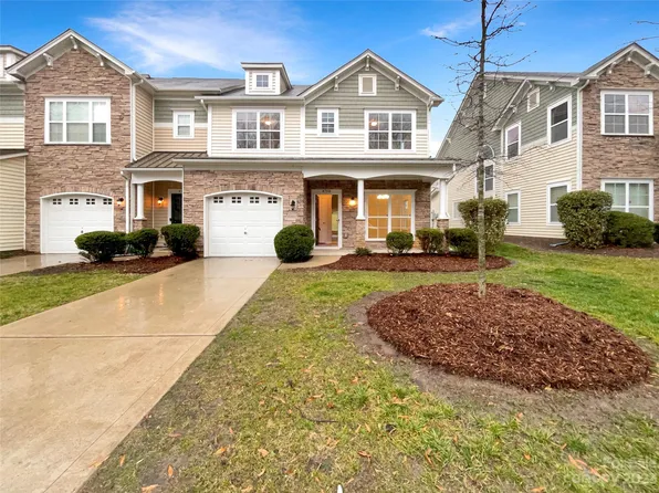 4750 Craigmoss Ln, Charlotte, NC 28278