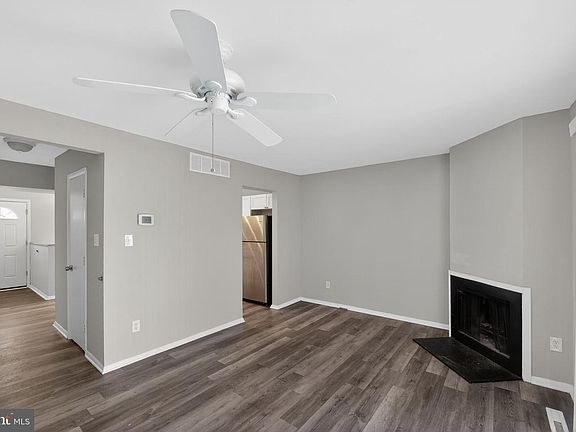 5th image of 34 Garrison Ridge Ct #34