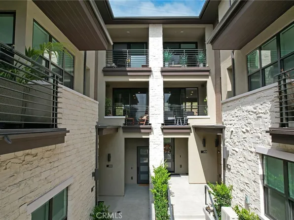2900 Via Alta Pl, San Diego, CA 92108