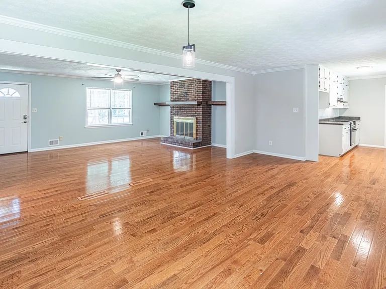 1708 Norton Estates Cir — Photo 15