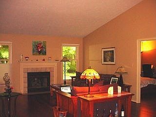 2nd image of 5223 Greenwillow Rd