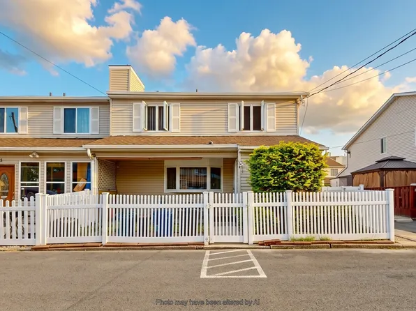 36 Leo Street image 1 of 19