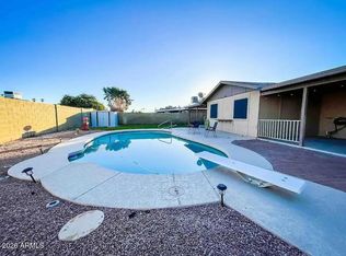 5252 W LUPINE Avenue, Glendale, AZ 85304