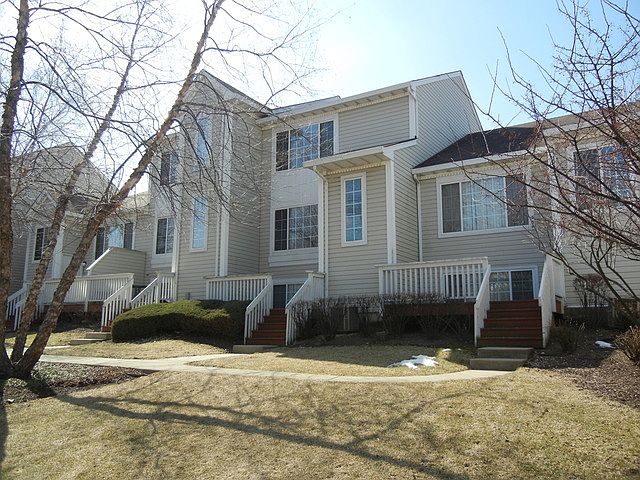 1st image of 350 W Newbury Ln