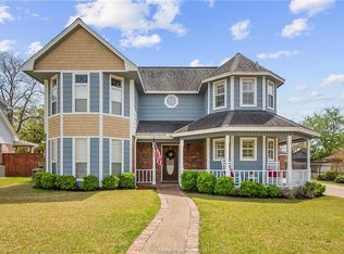 5804 Knightsbridge Ln, Bryan, TX 77802