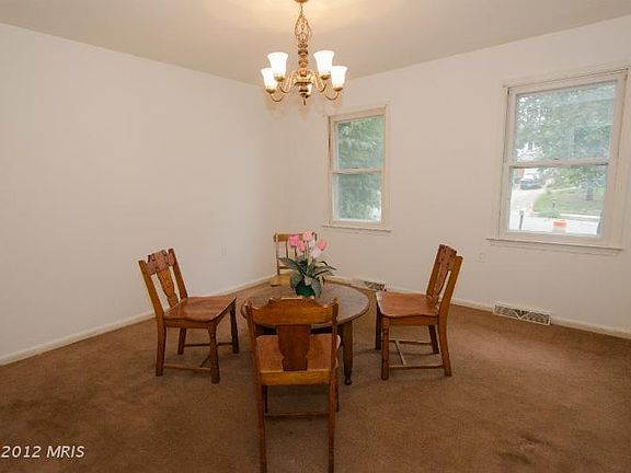 5th image of 38 Phillips Dr NW