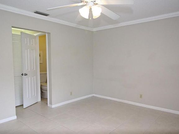 2nd image of 3818 Arelia Dr S