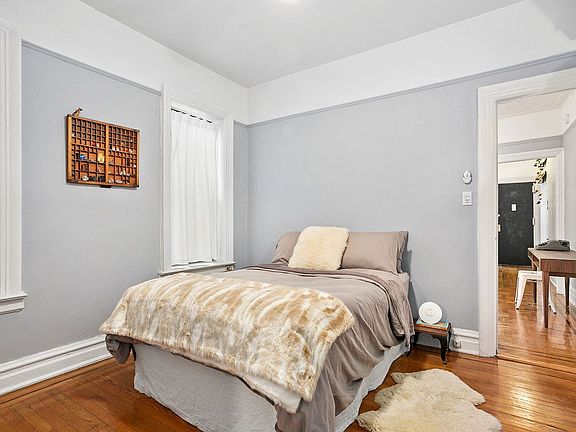 4th image of 77 Eastern Pkwy APT 5F