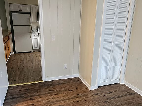4th image of 104 Cordillo Pkwy APT E1