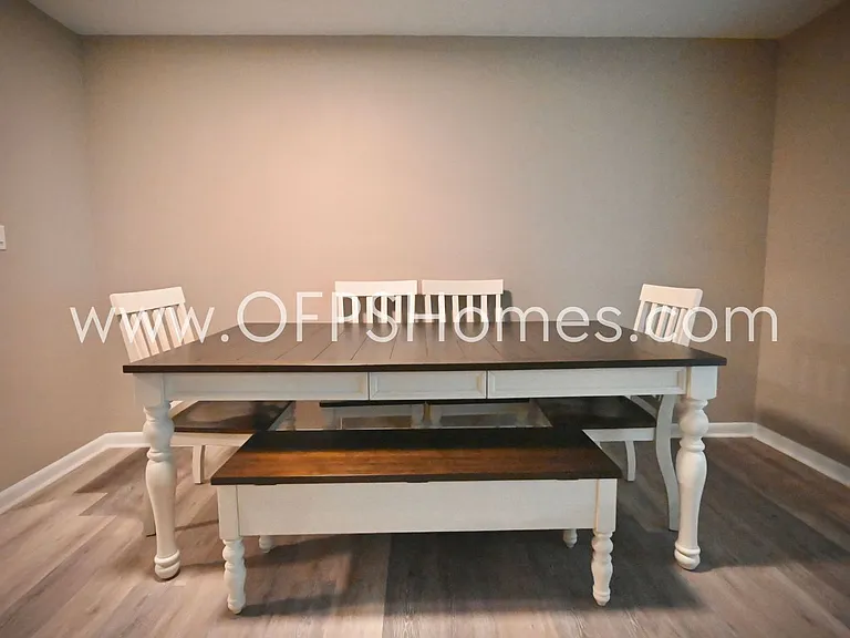 1755 Union Ave — Photo 11