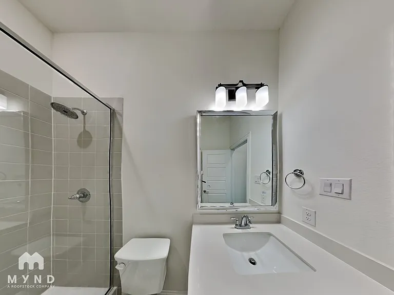 12108 Buffalo Hills Dr — Photo 15