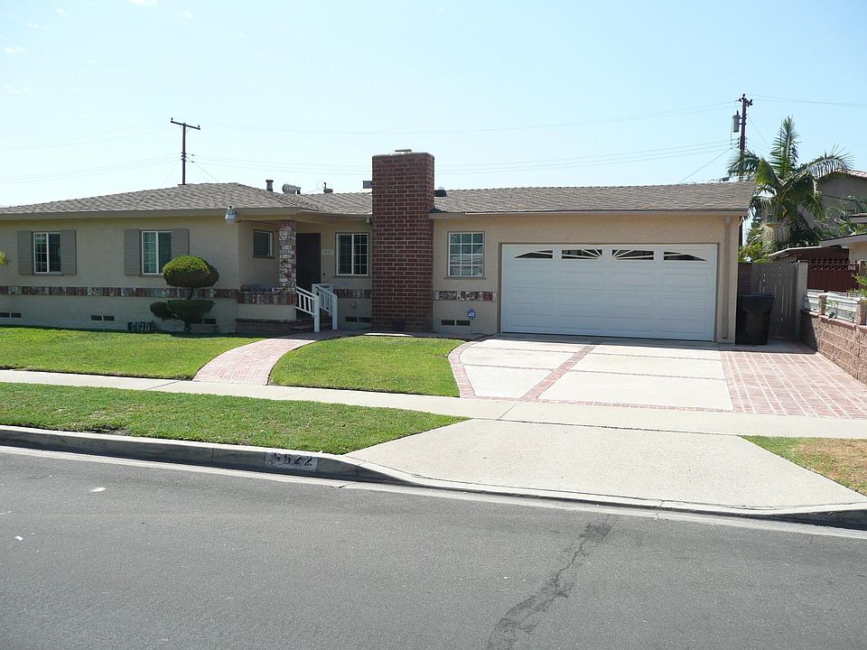 1st image of 9522 Colchester Dr