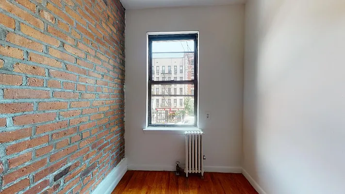 Rented by Bond New York | media 10