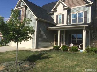 613 Monterey Pine Dr, Fuquay Varina, NC 27526