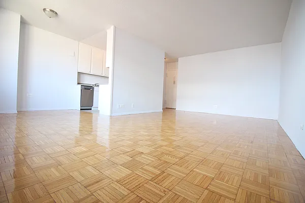 Rented by Corcoran | media 17