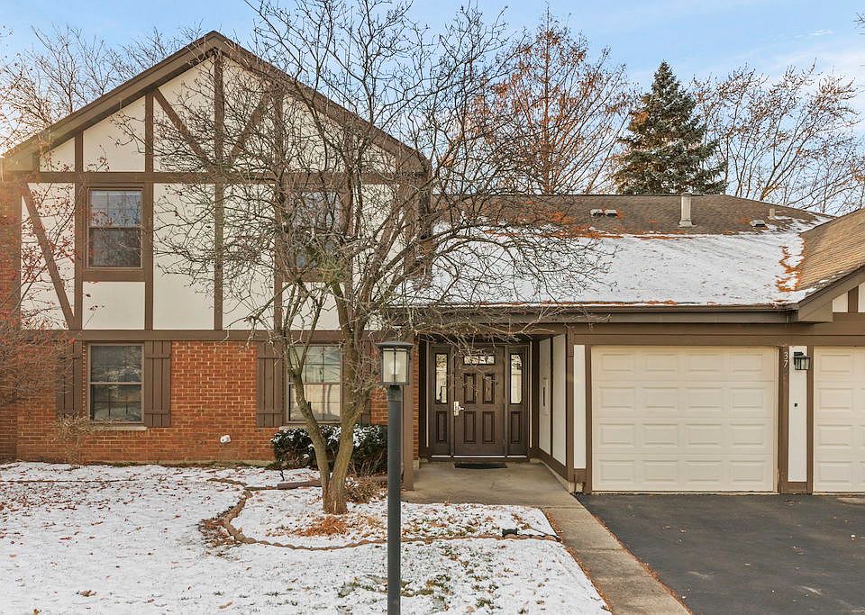 1st image of 376 Southbury Ct APT C2