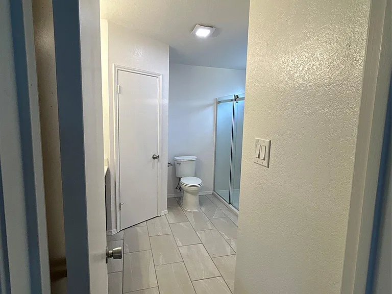 4305 Mauai Cv — Photo 11