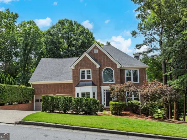 3317 Eagle Watch Dr, Woodstock, GA 30189