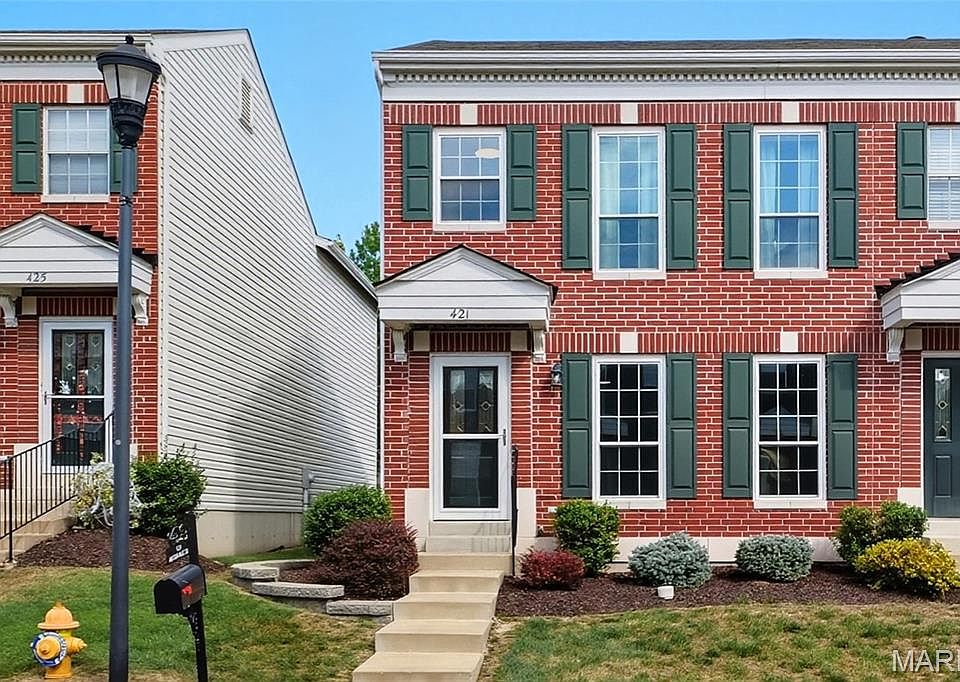 1st image of 421 Parkview Place Dr