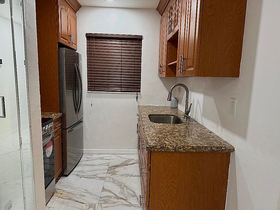 5th image of 20701 NW 34th Ct