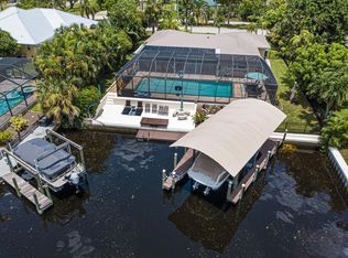 1908 Palaco Grande Pkwy, Cape Coral, FL 33904