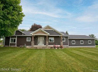 11025 Davison Rd, Davison, MI 48423