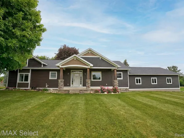 11025 Davison Rd, Davison, MI 48423