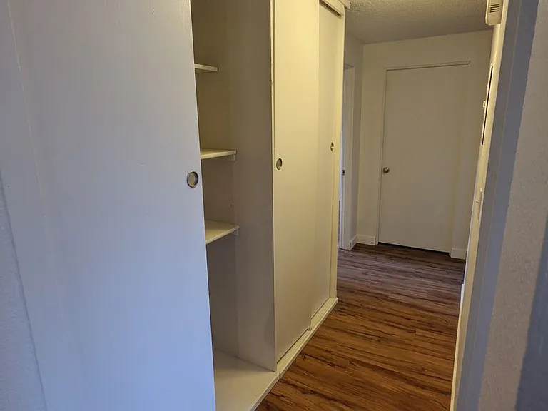 West Slope Apartments — Photo 48