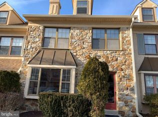 2 Liberte Ln #2, Wayne, PA 19087