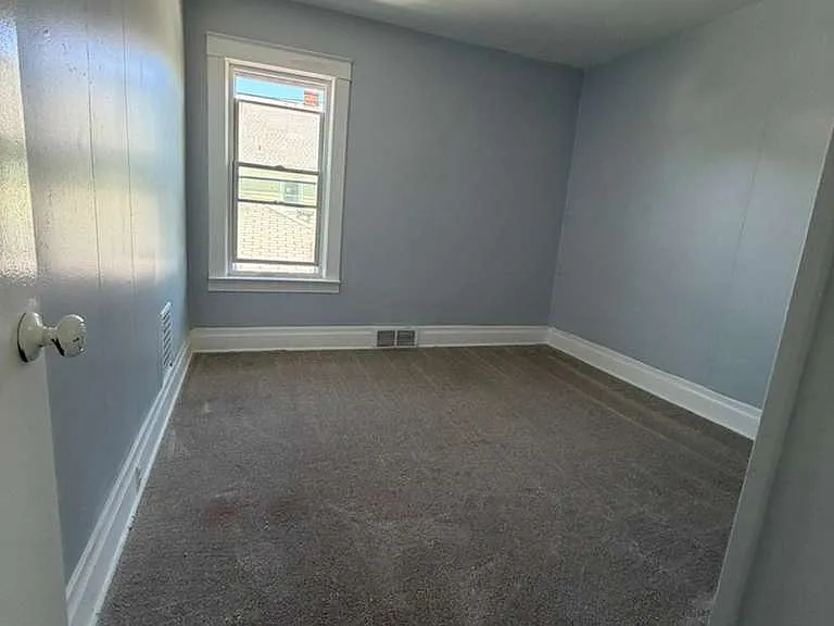 2841 Macklem Ave #2 — Photo 2