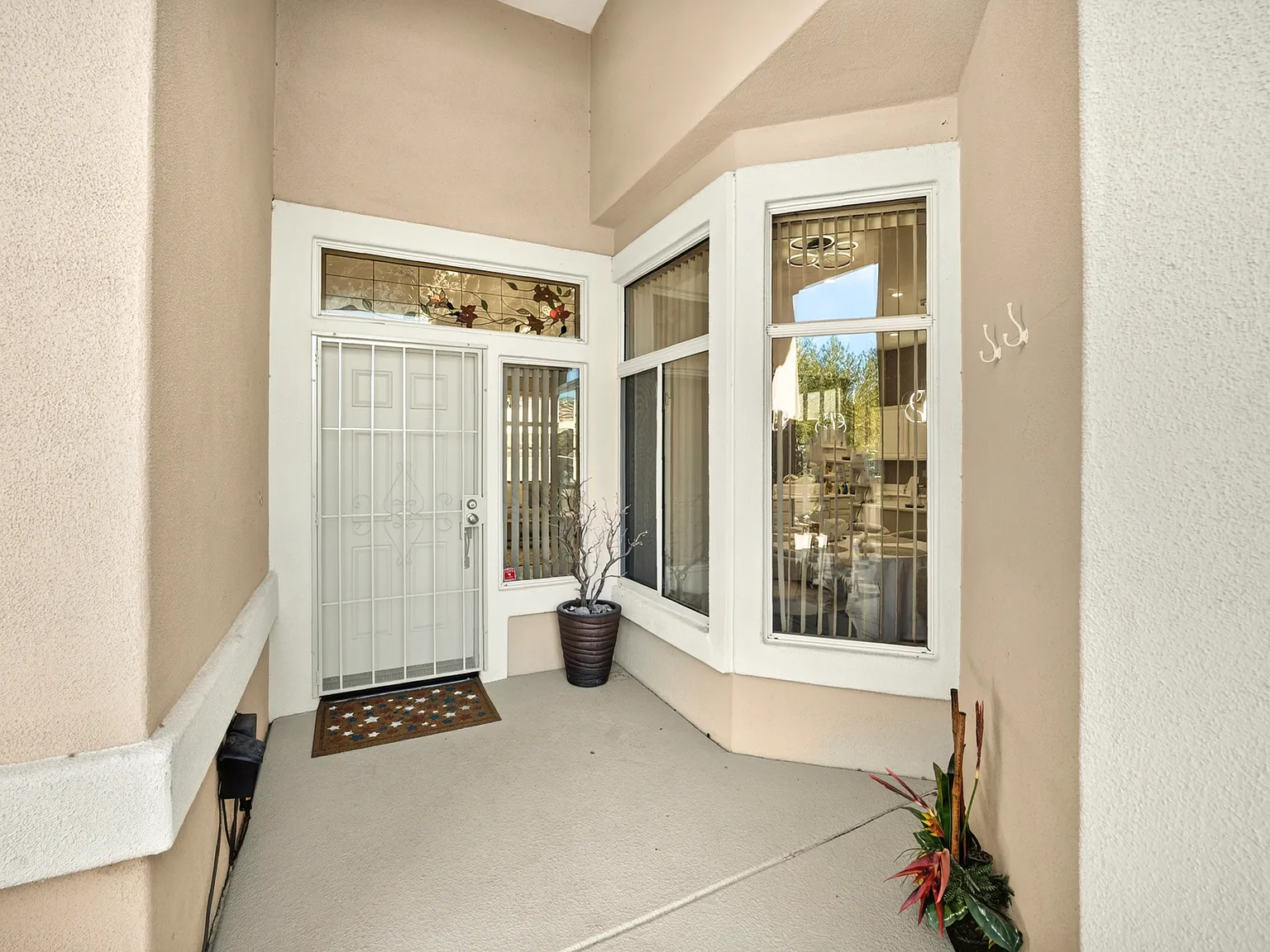 2 bed, 1622 sqft, $4,900 — Photo 3