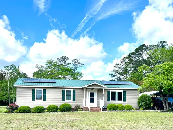 640 Village Drive, Grifton, NC 28530